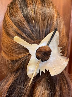 Natural Horn Hummingbird Hair/Scarf Pin